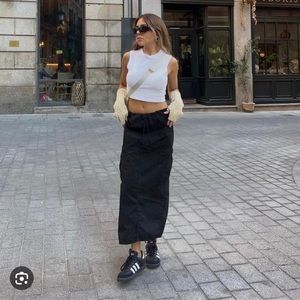 Zara Black Midi Skirt